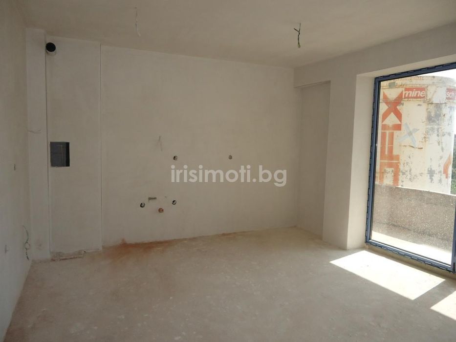 Продава се Двустаен апартамент в София, Овча купел - 121 кв.м за 1804 €/кв.м - Снимка #2