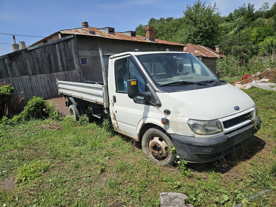 Vând Ford basculabil