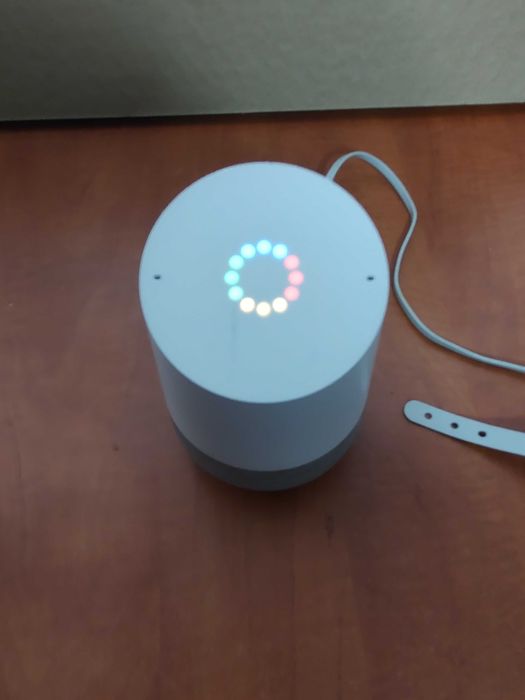 Boxa Inteligentă Google Home Speaker