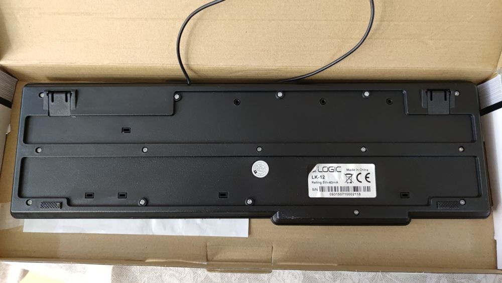 Компютърна клавиатура Logic