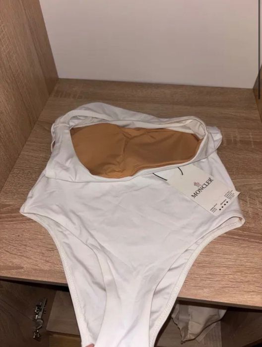 Costum de baie întreg alb M oncl er NOU