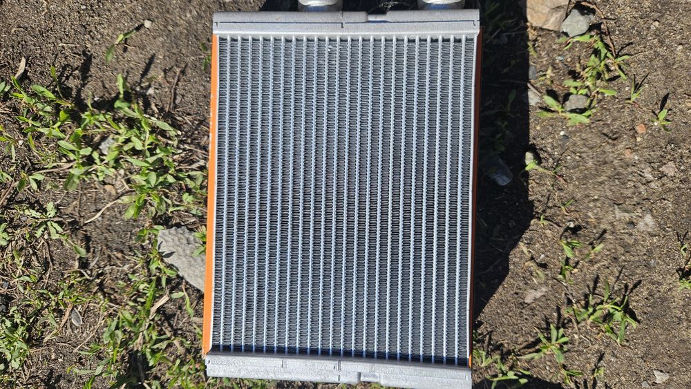 Радиатор печки продам