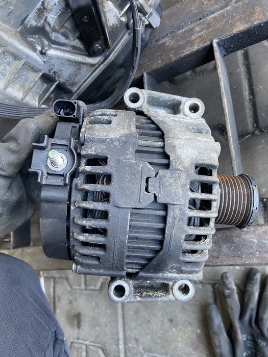 Алтернатор за Mercedes ML280CDI/w164,2009г