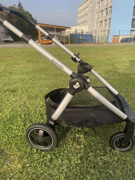 Количка Maxi-Cosi Addora 2 - 3 в 1 с доживотна гаранция