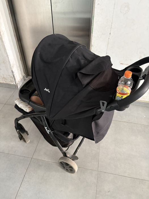 Продам коляска Joie