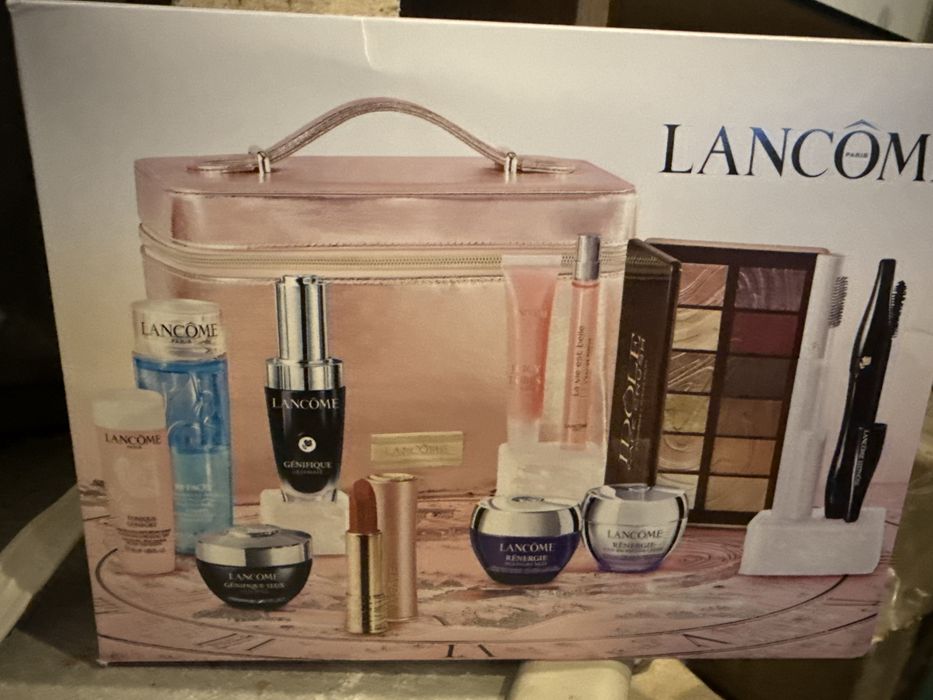 Lancome куфарче с много продукти