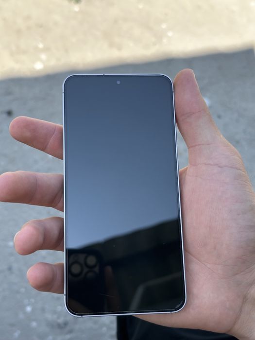 Samsung S25 128|12