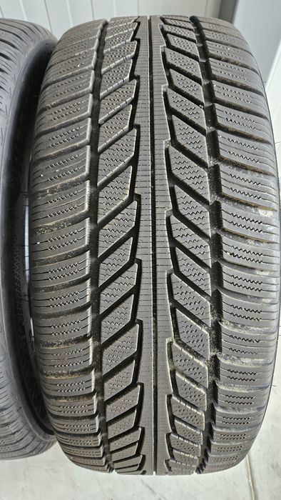 Anvelope iarna Hankook EV 255 45 R20 SUV