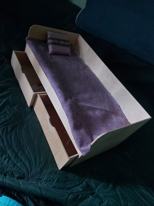 Кровать для куклы