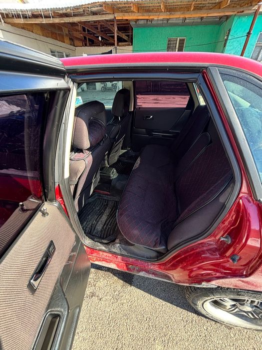 Ауди 80, объем 1.8