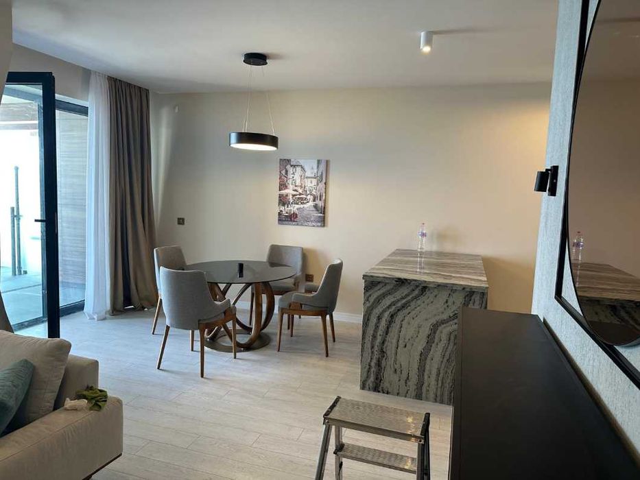 Дава се под наем Двустаен апартамент в к.к. Слънчев ден - 152 кв.м за 1495.83 € - Снимка #3