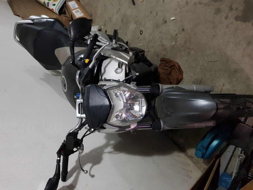Suzuki Gsr 600 Сузуки ГСР 600 гр. Стара Загора Македонски • OLX.bg