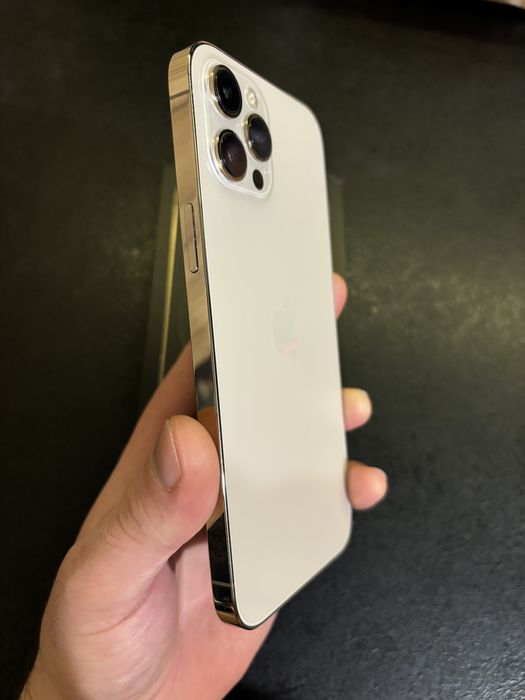 IPhone 12 Pro Max Gold