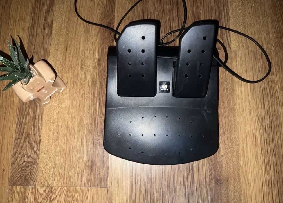 Volan Serioux cu maneta si pedale