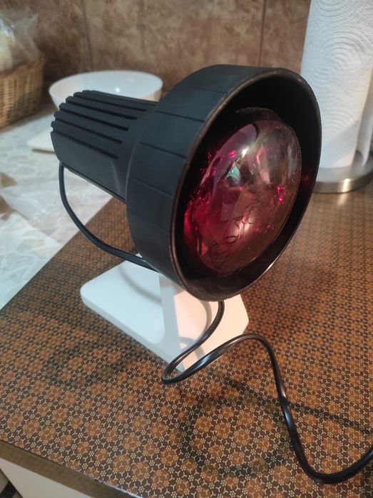 Lampă infraroșu nemțească