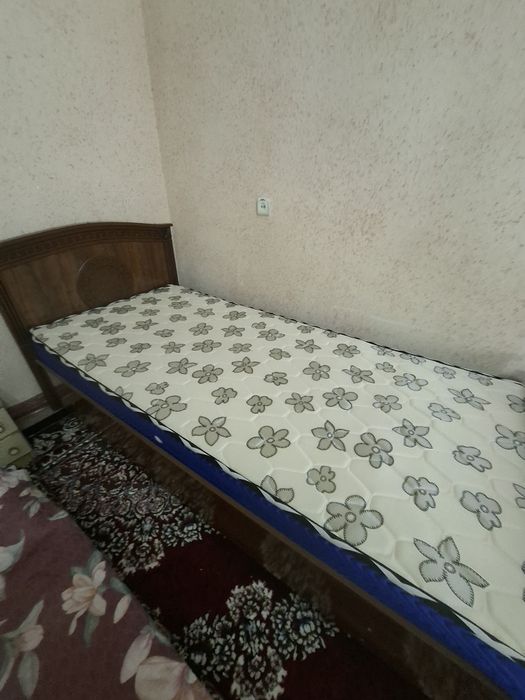 Продается кровать односпальная