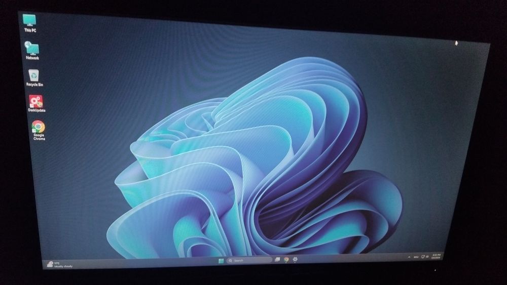 Vând monitoare și aparatură gaming