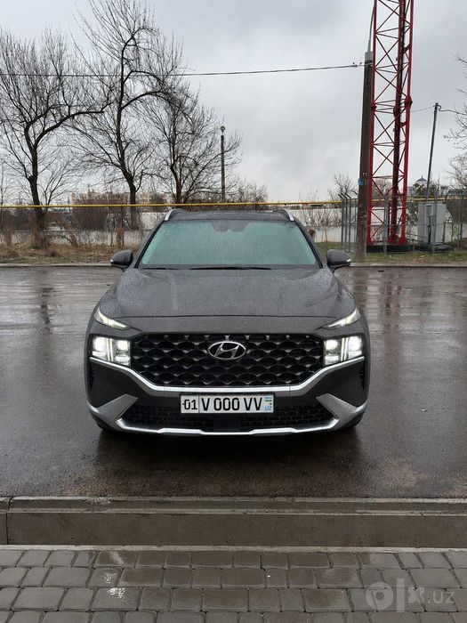 Продаётся Hyundai Santa Fe 3.5, 2021 года выпуска.