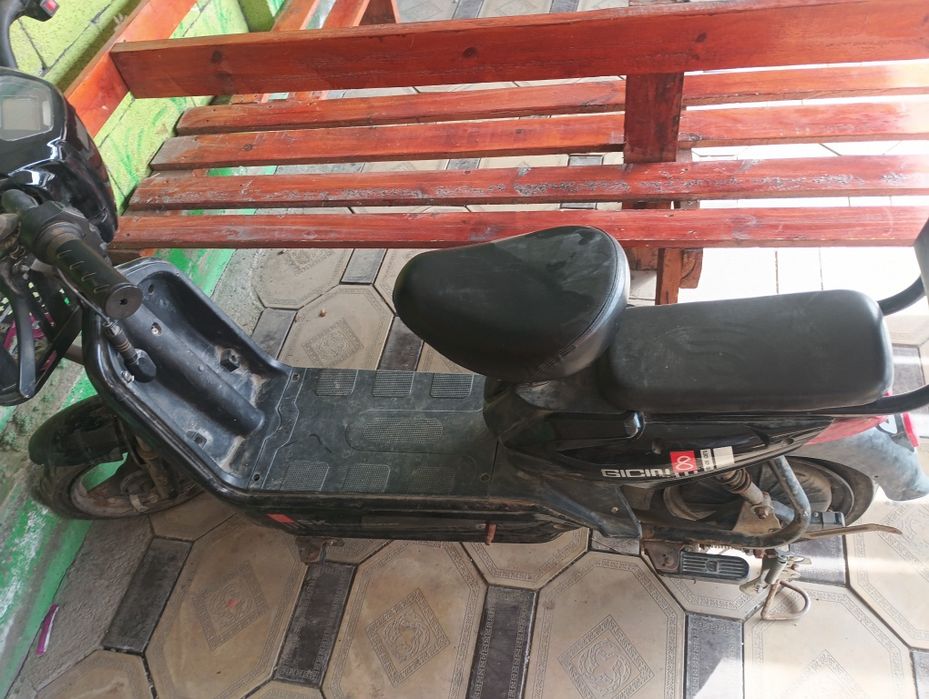 цена 40к торгуюю