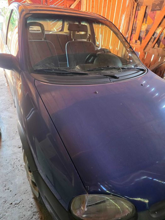 Opel Corsa 1.4 Benzină – 1997 – 600 €