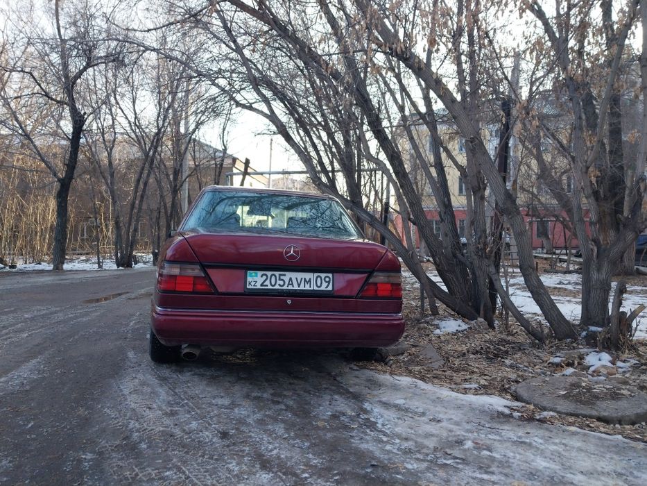 Продам легендарного Мерседеса,