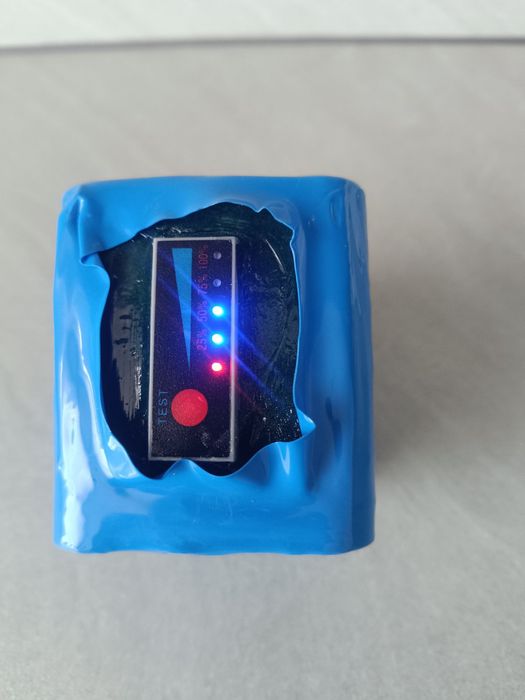 Изработка по заявка на батерии за лодка за захранка с гаранция