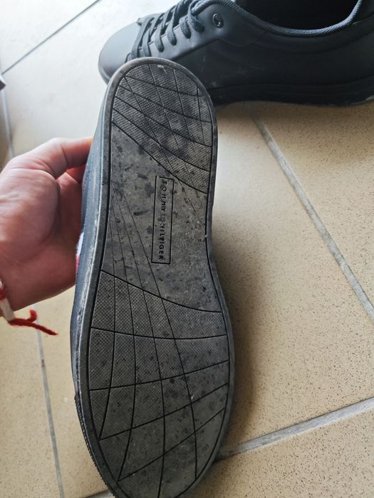 Обувки Tommy Hilfiger 45