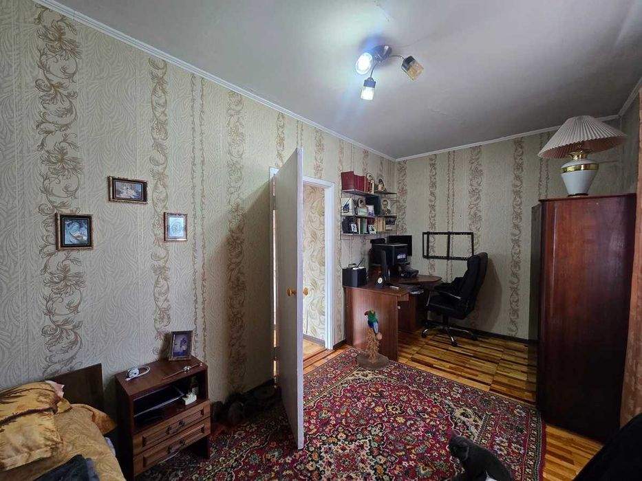 Продам 3ком. квартиру Афцинао 1