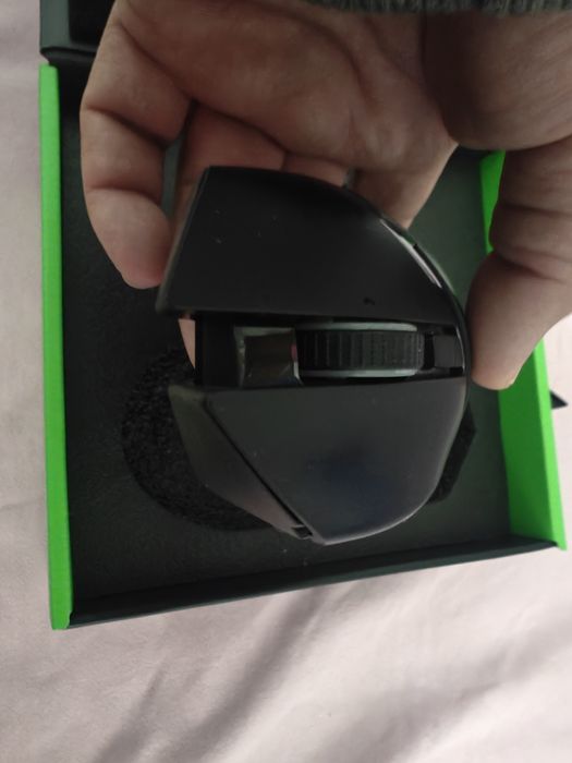 Мишка razer basisk ultimate.