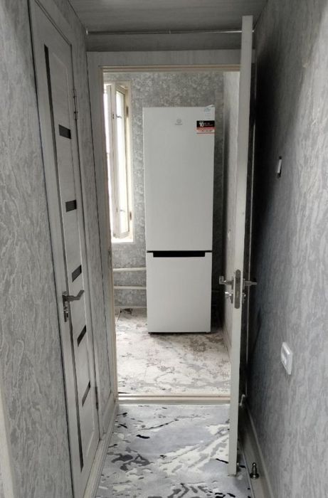 Продаётся однокомнатная на м-в Ахмад Югнаки