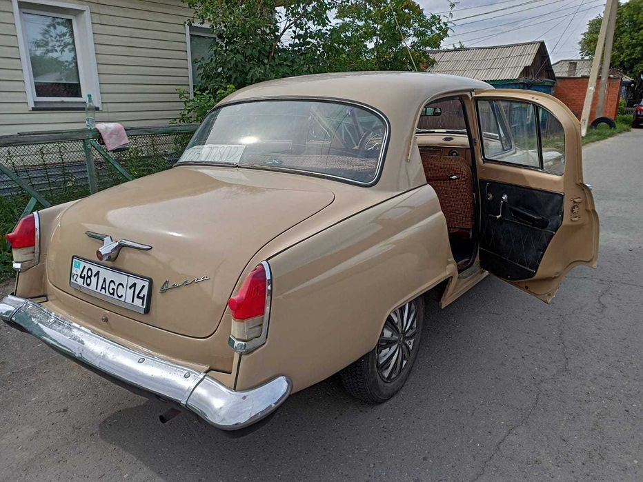 Продам автомобиль Волга Газ21