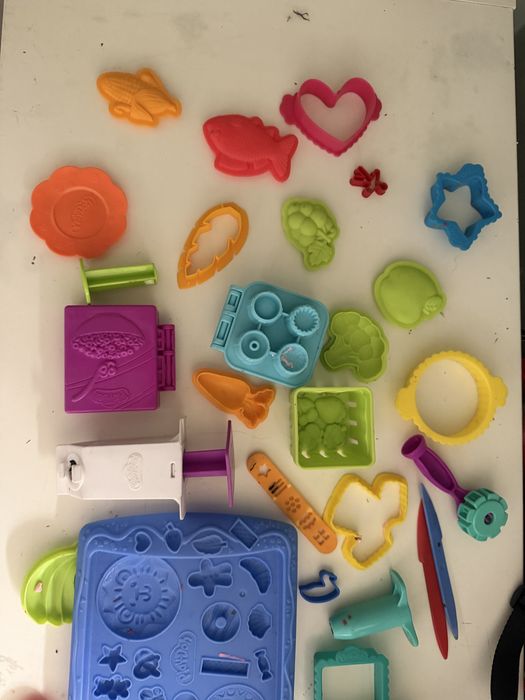 Набор для игры с пластилином Play Doh