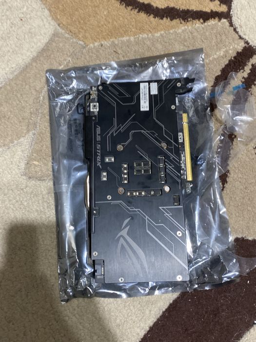 Placa video ASUS GeForce GTX 1650 SUPER ROG STRIX GAMING 4GB GDDR6 128