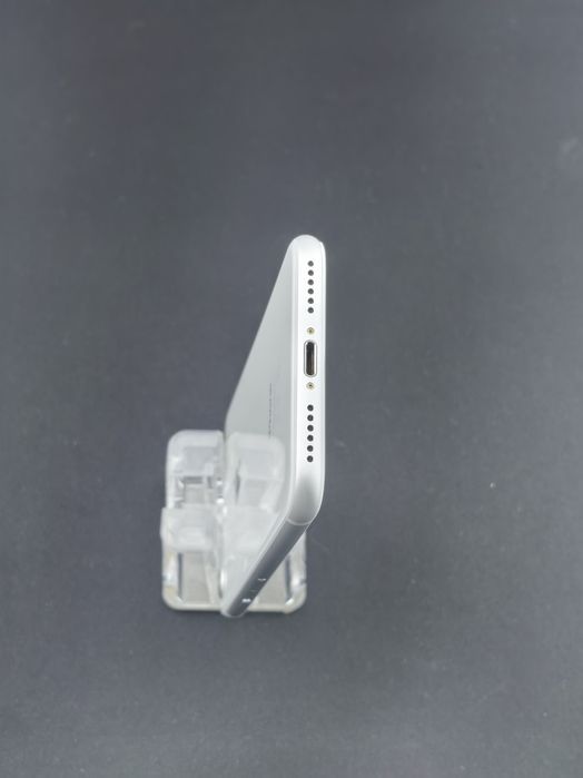 Apple iPhone 8 256 GB ID-cve801