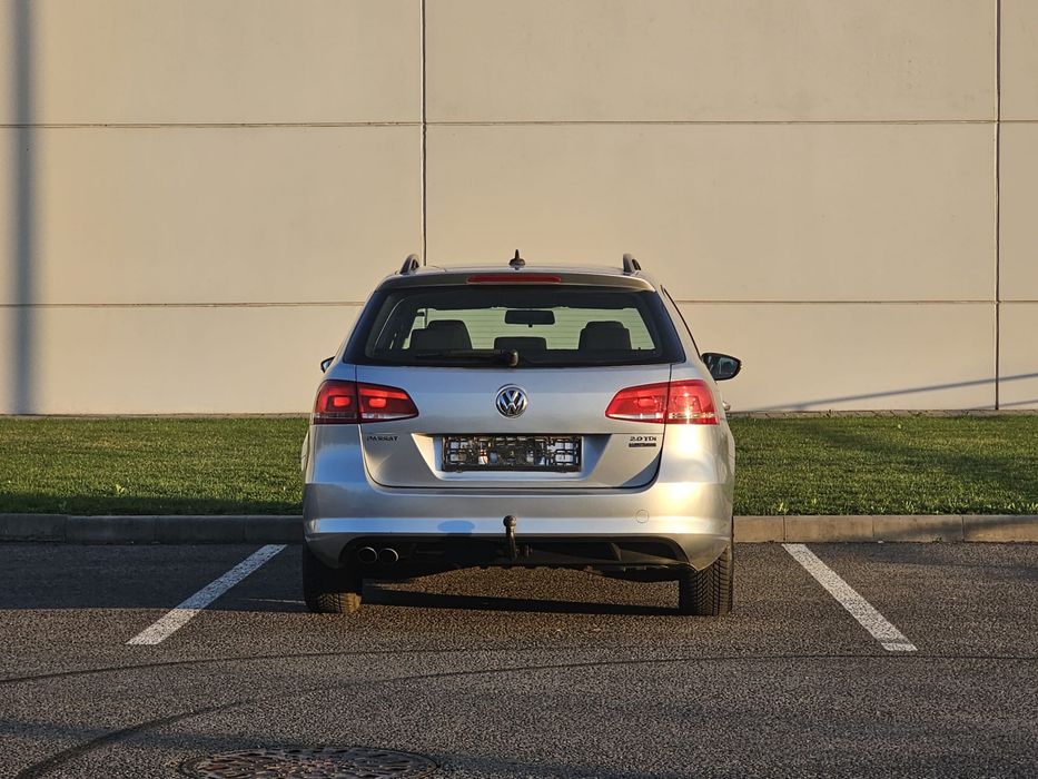 VOLKSWAGEN Passat 2011 — imagine 3