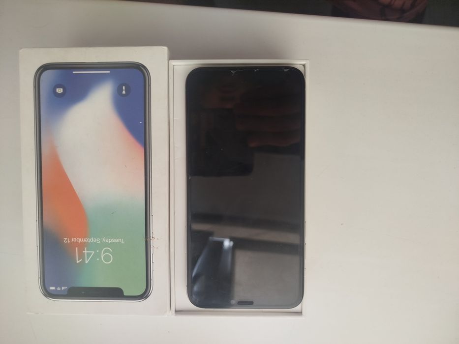 Айфон х.         .