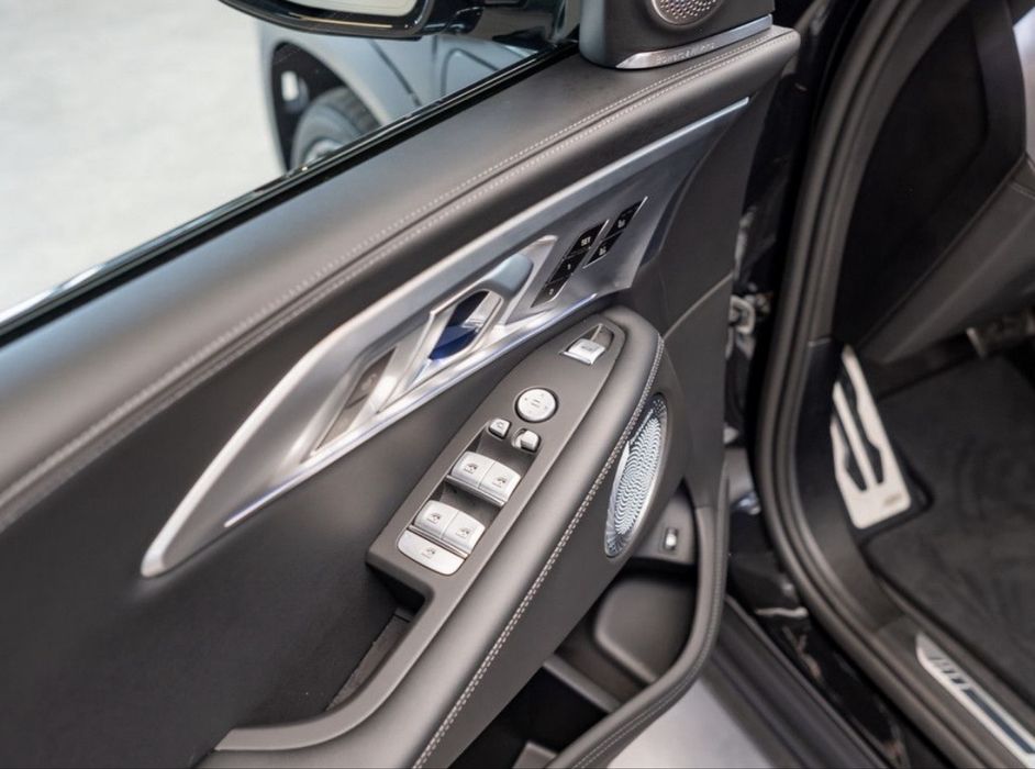 BMW XM 50e Hybrid 2026