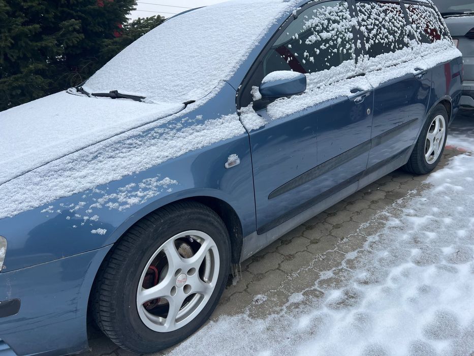Vând Fiat stilo break