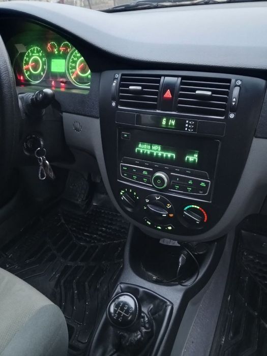 Chevrolet Gentra sotiladi