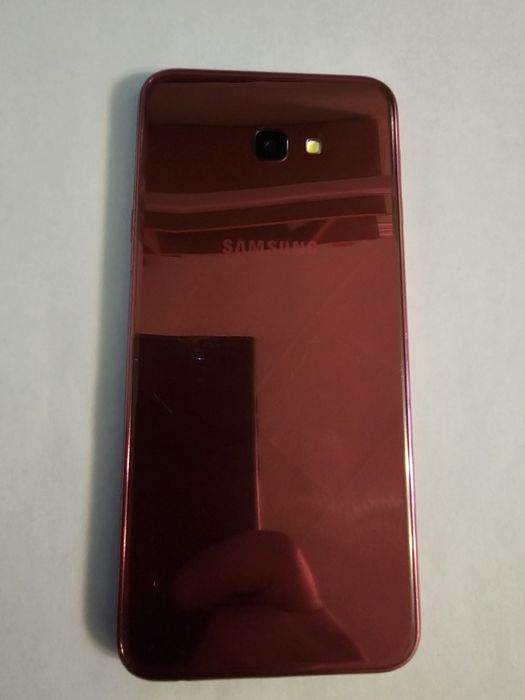 Продам Samsung J4+