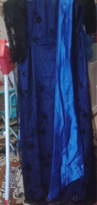 Женские платья