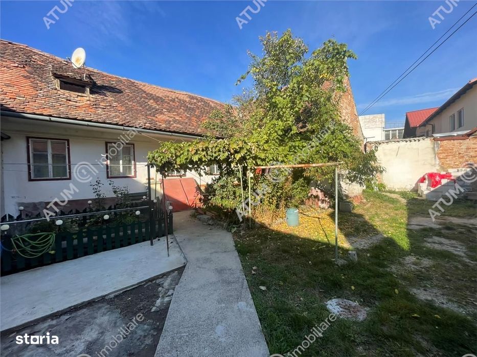 Apartament la casa 2 camere curte comuna in zona centrala Sibiu