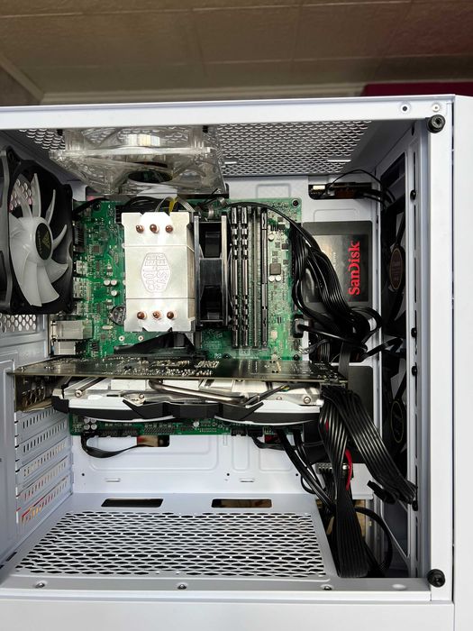 Продава се gaming компютър