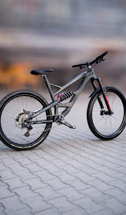 Yt  Capra cf 2017 carbon