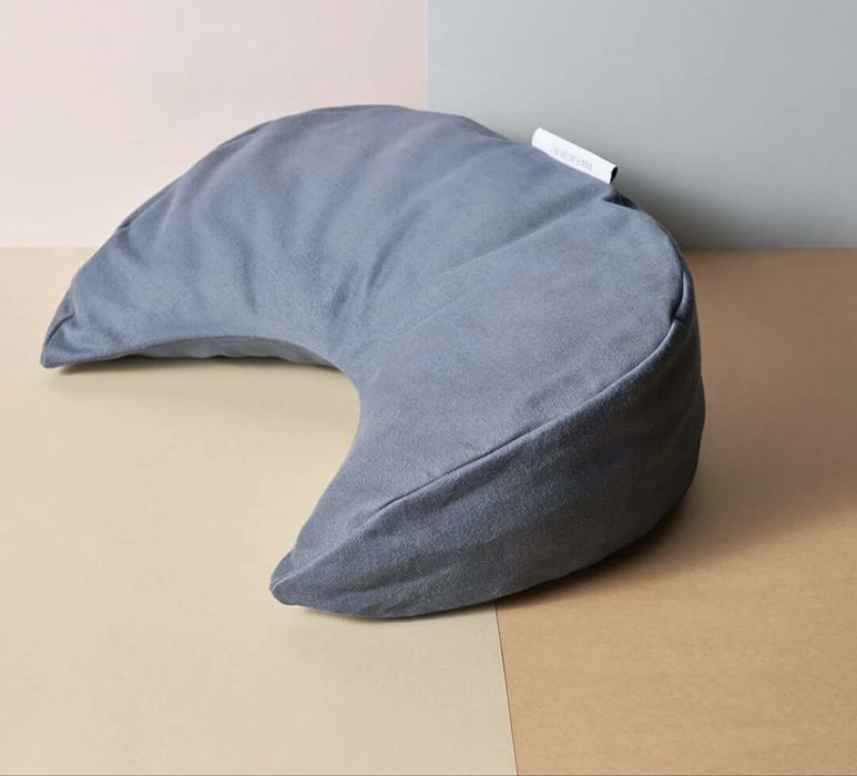 Възглавница за медитация с пълнеж от люспи от елда