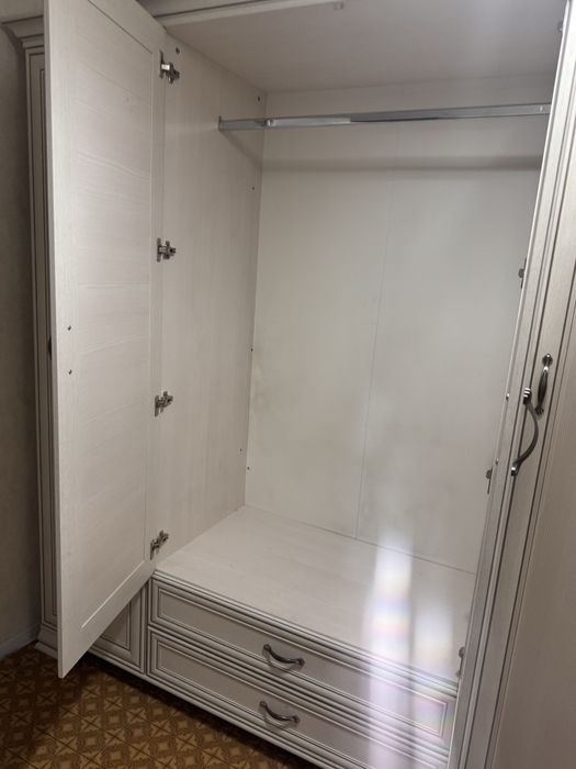 Продам Шифонер Тиффани