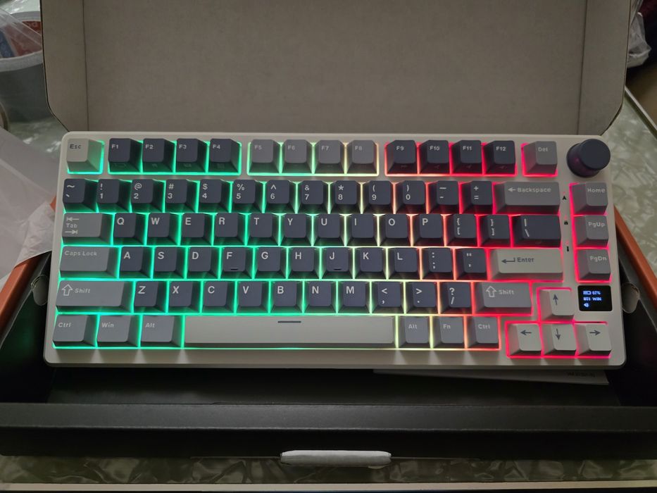 Tastatură Mecanică Gaming Wireless RK Royal Kludge M75 RGB (Nouă, Gasket Mount)