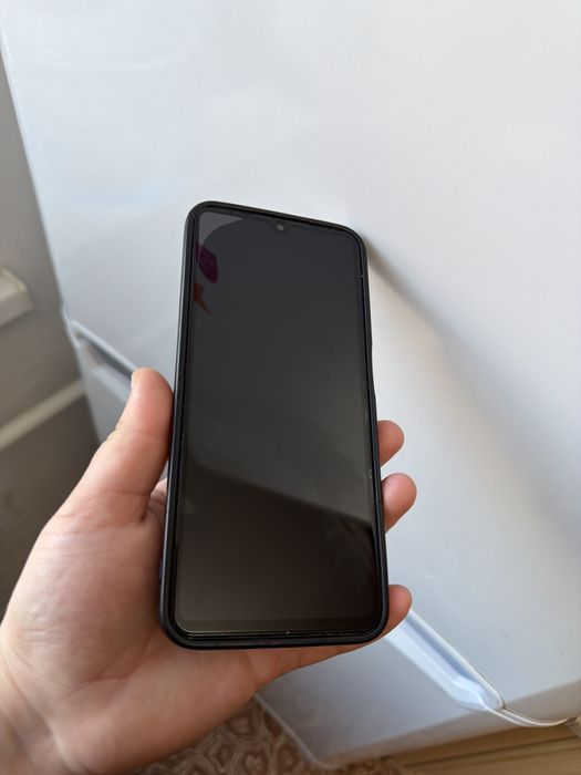 Самсунг а13,б/у