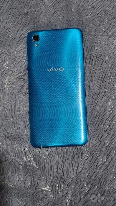 Vivo Y1s Синяя волна