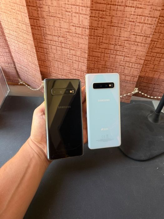 Samsung Galaxy S10 Negru/Alb, DualSIM, Memorie 128GB, 8GB RAM, Android 12